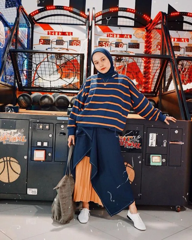 10 Ide Padu Padan Layering ala Selebgram Nissa Chair. Perhatikan Dulu, Biar Nggak Asal Tumpuk 16