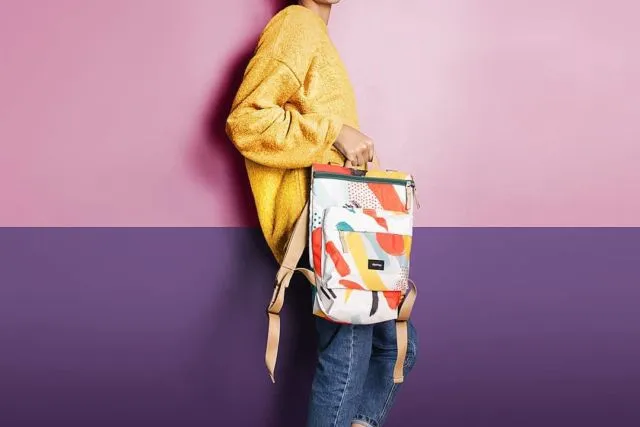 10 Rekomendasi Tas Colorful Lokal, Harga Mahasiswa. Gaya Mentereng tapi Bujet Tipis? Bisa! 11