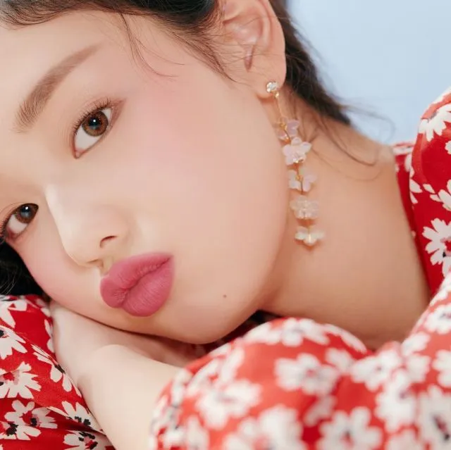 5 Korean Make-up Trend yang Populer di Kalangan Beauty Enthusiast 9