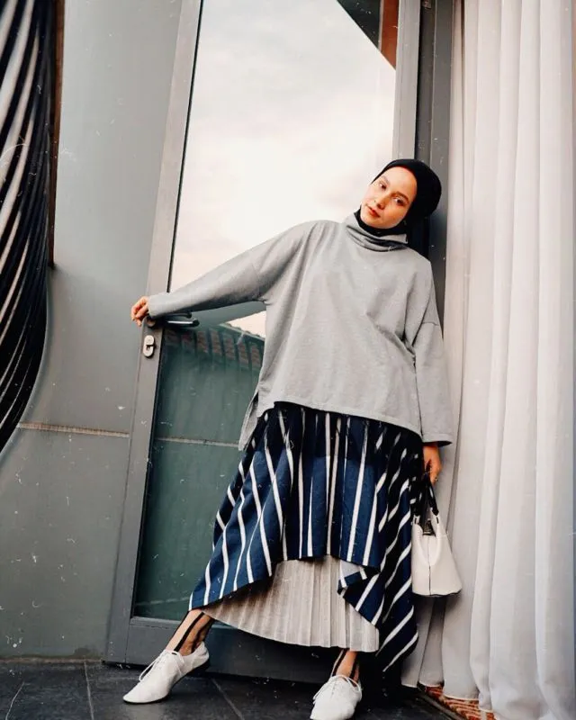 10 Ide Padu Padan Layering ala Selebgram Nissa Chair. Perhatikan Dulu, Biar Nggak Asal Tumpuk 12