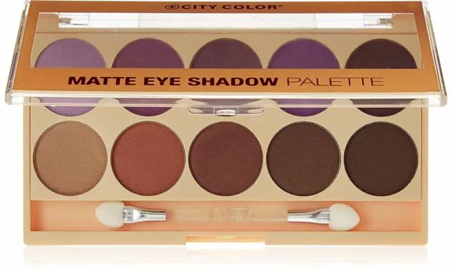7 Eyeshadow Palette Lokal untuk Pemula dengan Harga di Bawah 200 Ribuan. Kantong Dijamin Aman! 11