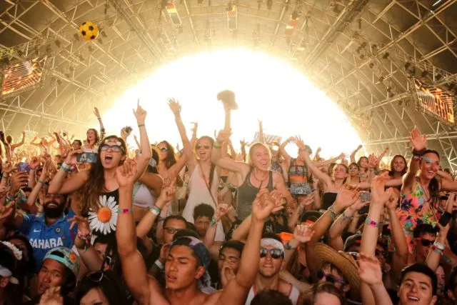 Seperti Ini Lo Festival Musik Coachella dari Masa Ke Masa. Seseru Apa Sih Memangnya? 25