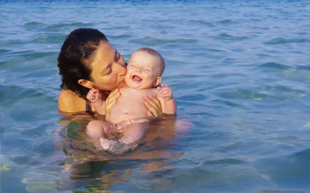 Hamish 'Hadiahi' Raisa Staycation, Ini 5 Alasan Kenapa Hal Serupa Bisa Diterapkan oleh Para Suami 9