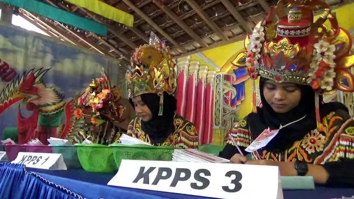 10 TPS Paling Gokil Selama Pemilu 2019 Berlangsung. Kalau Begini Sih yang Golput Pada Rugi~ 16