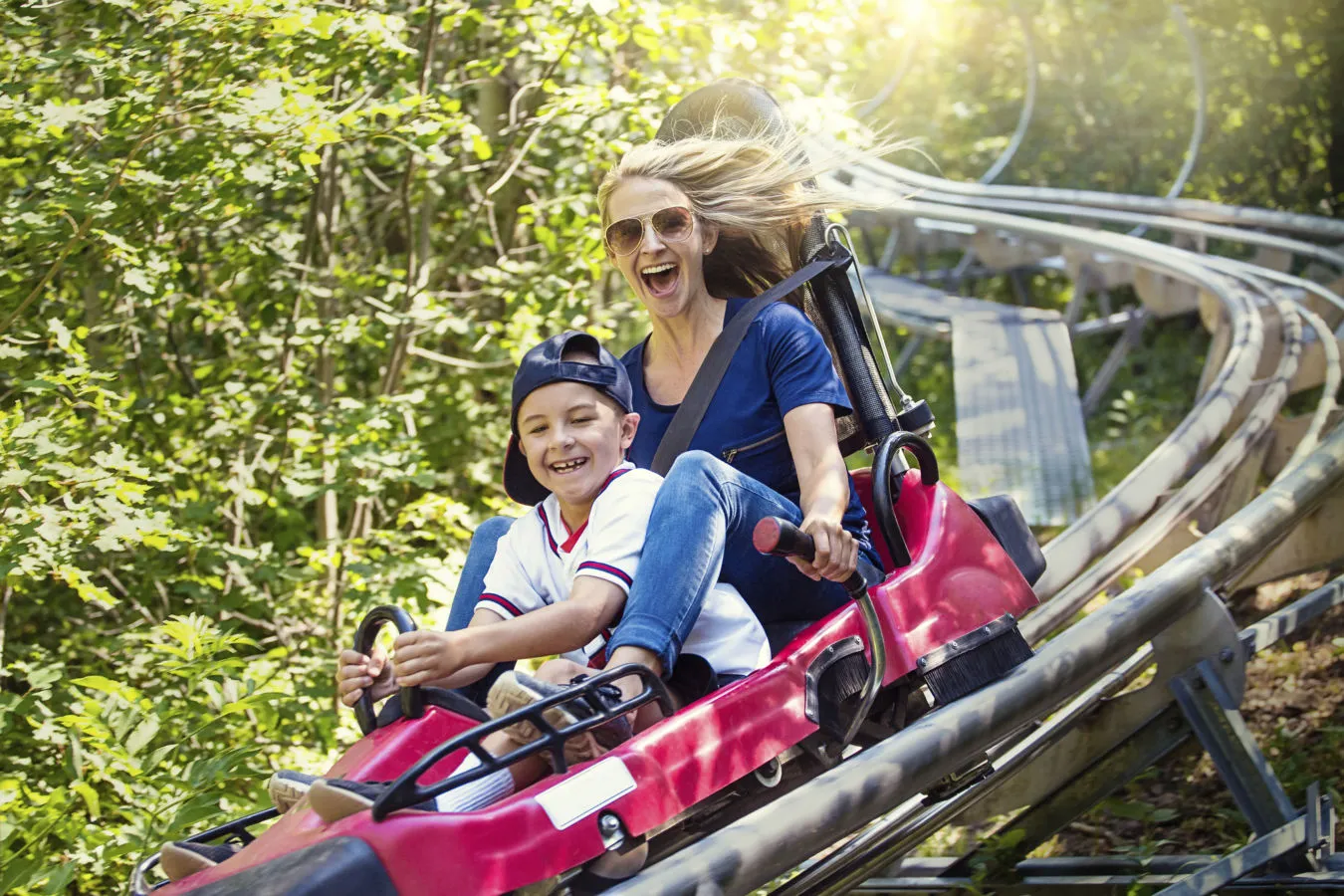 Serunya Nyobain Roller Coaster Hidrolik di Vietnam. Semua Serba Atur Sendiri, Ngeri Juga Nih! 9