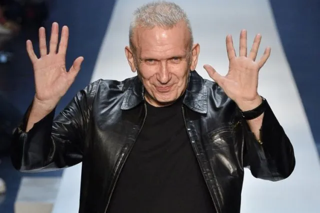12 Sosok Legendaris di Balik High Fashion Brand Dunia. Banyak yang Belum Ngeh Sama Mereka 24