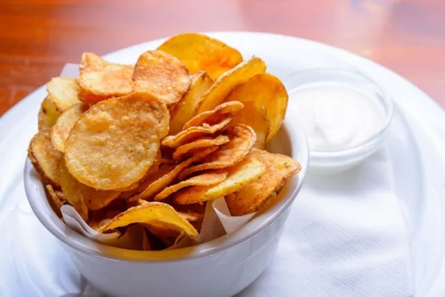 8 Menu Makanan Praktis yang Bisa Dimasak Pakai Microwave. Pas untuk Momen Darurat Nih! 9