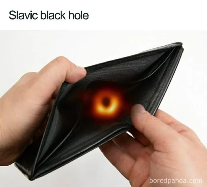 11 Meme Soal Blackhole Kocak yang Bikin Tergelak. Meski Nggak Paham Sains, Tapi Ngerti Lawakan, kan? 18