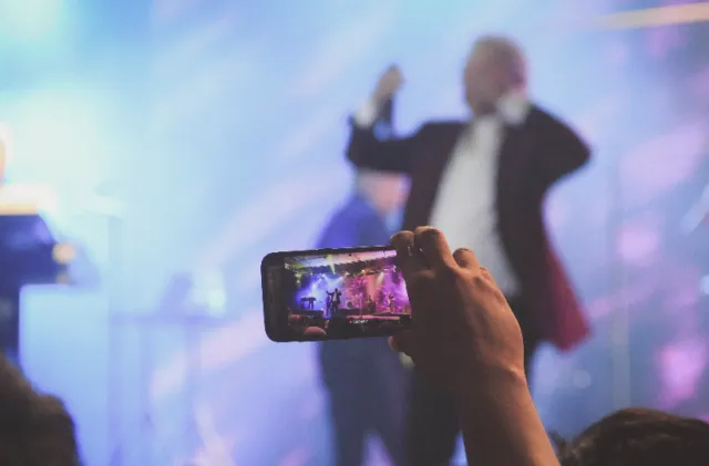 Konser Air Supply di Yogyakarta: Tampil Lebih Elegan dari Kedatangan Pertamanya 6