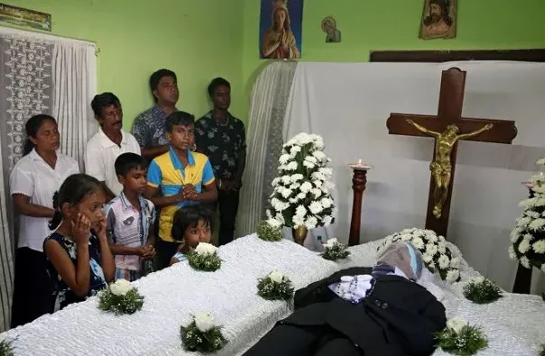 Berita Duka Datang dari Sri Lanka: Delapan Ledakan Bom dalam Satu Hari 4