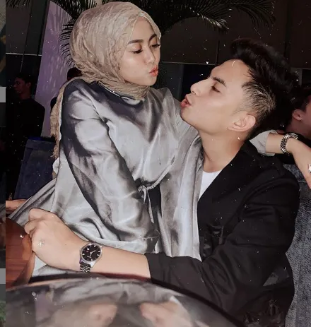 Jarang Terekspos, Ini Nih 7 Foto Romantisnya Rachel Vennya dan Niko. Fix, Baper Parah! 8