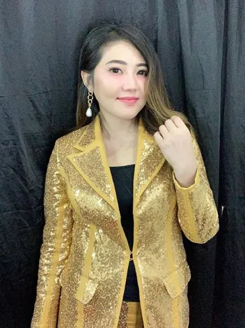Dituduh Jadi 'Ratu Cover' Meski Karyanya Bagus-Bagus, Via Vallen: 'Wes Sak Karepmu!' 3