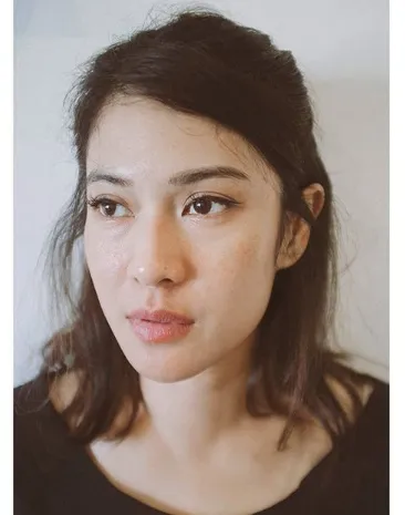 PD Tampil Tanpa Make-Up, Deretan Artis Indonesia Ini Sukses Bikin Iri! 8