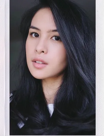 PD Tampil Tanpa Make-Up, Deretan Artis Indonesia Ini Sukses Bikin Iri! 11