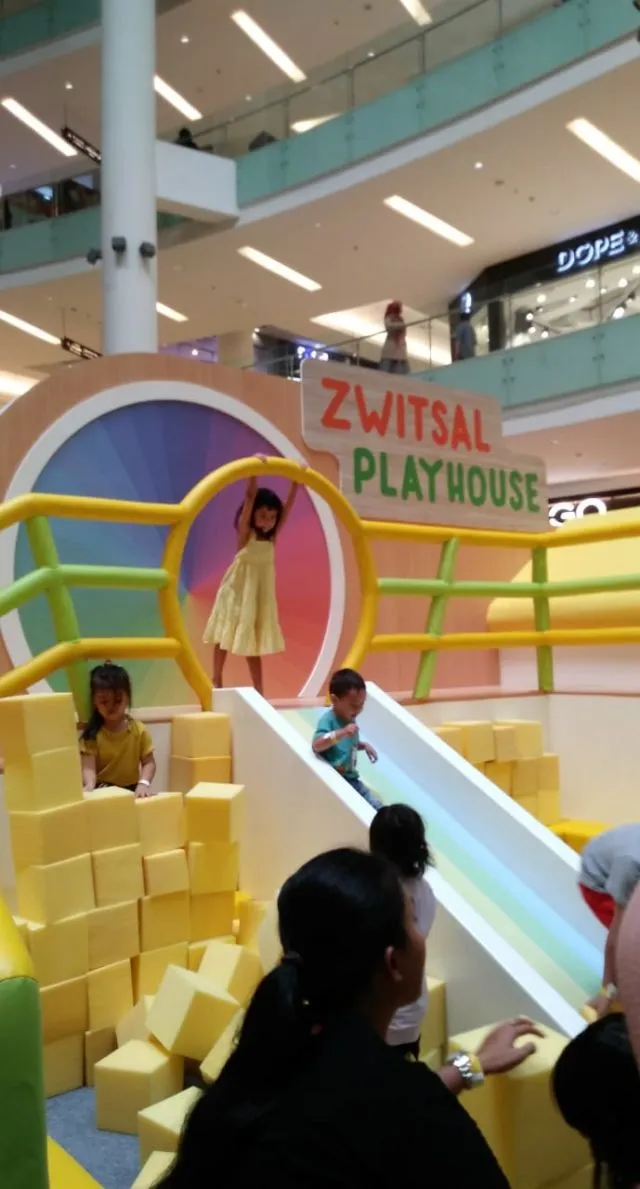 Artika Sari Devi Berbagi Tips Parenting di Zwitsaland. Ternyata Ini Rahasia Ibu-Anak Kompak! 8