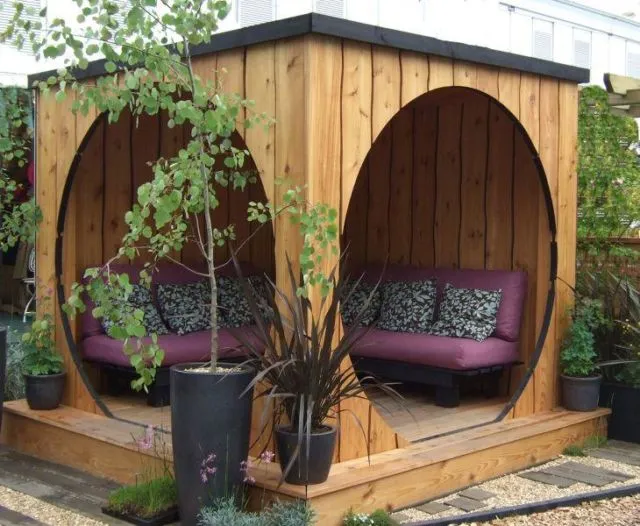 15+ Desain Gazebo Sederhana untuk Leyeh-Leyeh Cantik di Halaman Rumah. Kayak di Kafe-Kafe! 23