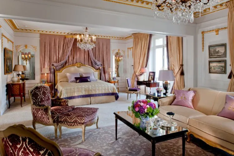Gara-gara Brunei Keluarkan Hukum Rajam Buat LGBT, 9 Hotelnya Diboikot Selebritis Hollywood! 6