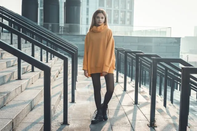 6 Pilihan Outfit Sesuai Perasaanmu Hari Ini. Percaya atau Tidak, Baju Bisa Mempengaruhi Emosi 11