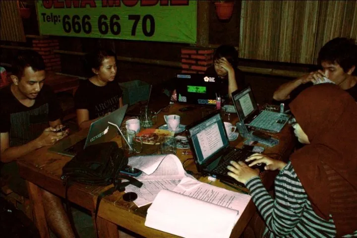 Mahasiswa Selesaikan Skripsi 1.150 Halaman dalam 45 Hari. Orang Mageran, Ngelesnya Macem-Macem nih~ 12