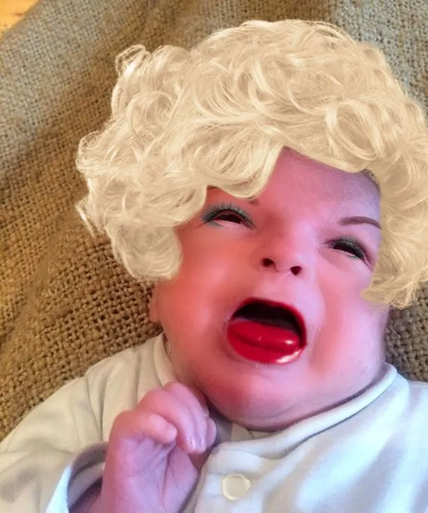 10 Ekspresi Kocak Bayi Saat Dikerjain Pakai Filter Kamera. Aduh, Anak Manis Udah Bisa Lawak Gini! 13