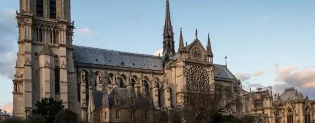 Berita Duka Dunia: Katredal Notre Dame Terbakar, Tak Lama Setelahnya Giliran Masjid Al-Aqsa 8