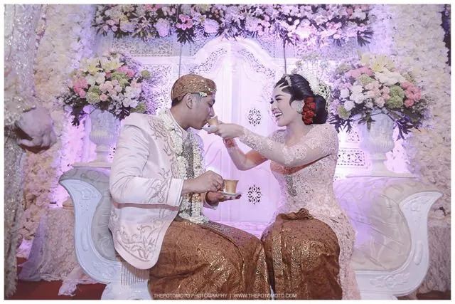 Pertimbangan Menikah dengan Tema Tradisional atau Internasional 6