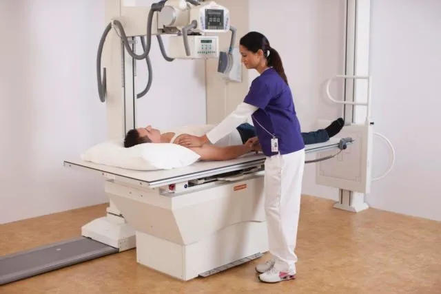 Hasilnya Sama-Sama Mirip Foto Klise hitam Putih, ini Bedanya X-Ray, CT Scan, dan MRI 8