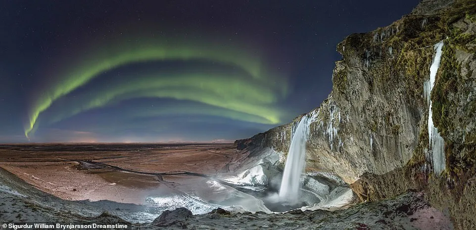 10 Potret Bentang Alam Islandia yang Bikin Kita Kagum, ‘Ini Masih di Planet Bumi Nggak Sih?’