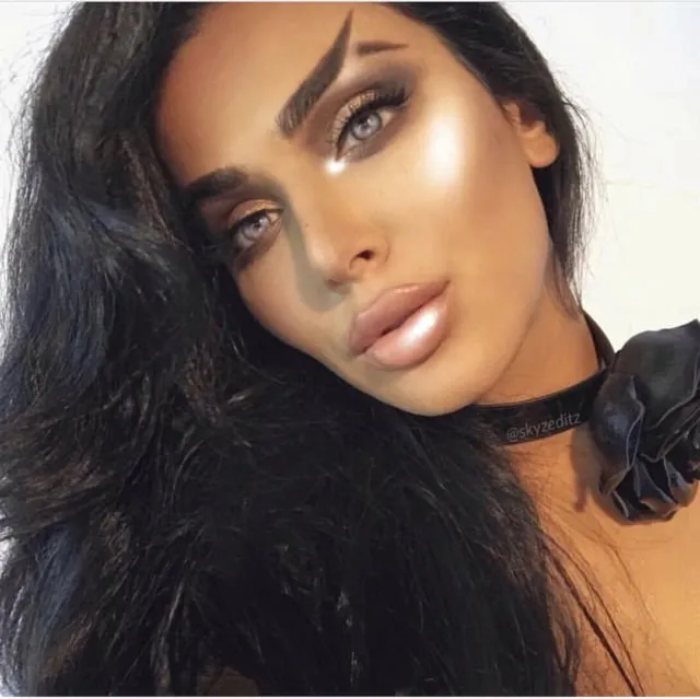 11 Tren Aneh di Dunia Fashion dan Make-up. Bikin Terheran-heran Saking Kreatifnya~ 18