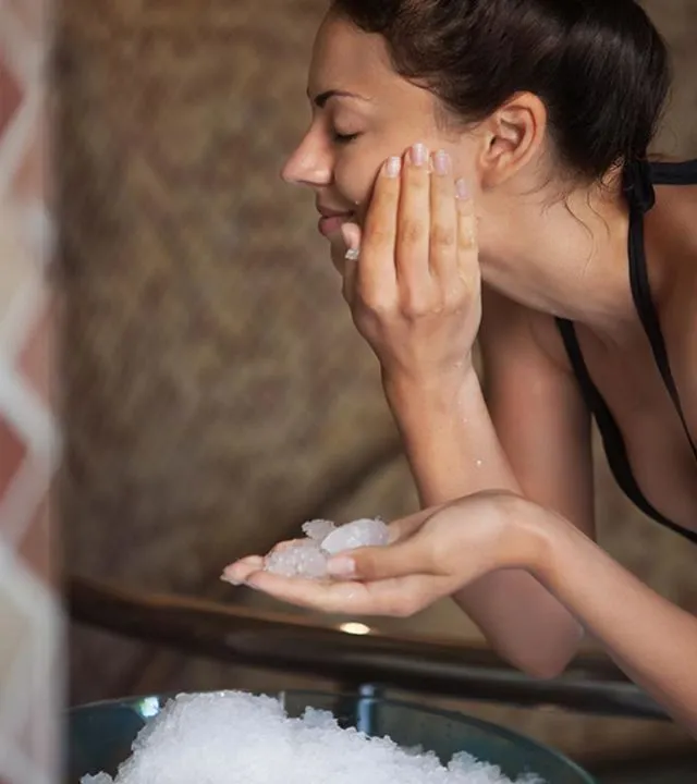 7 Tips Foundation Awet Seharian, Anti Luntur! 10