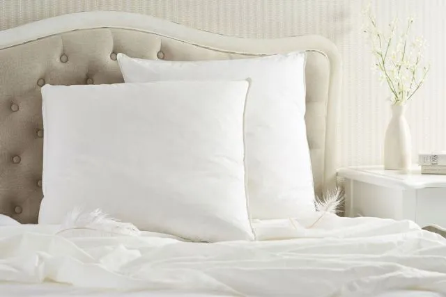 5 Jenis Bantal yang Bagus dan Nyaman Buat Tidur 7