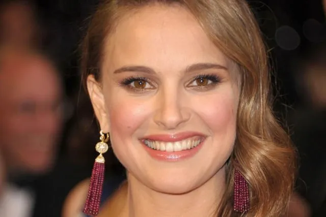 Tips Memilih Nude Lipstick Sesuai 4 Undertone Kulit 7