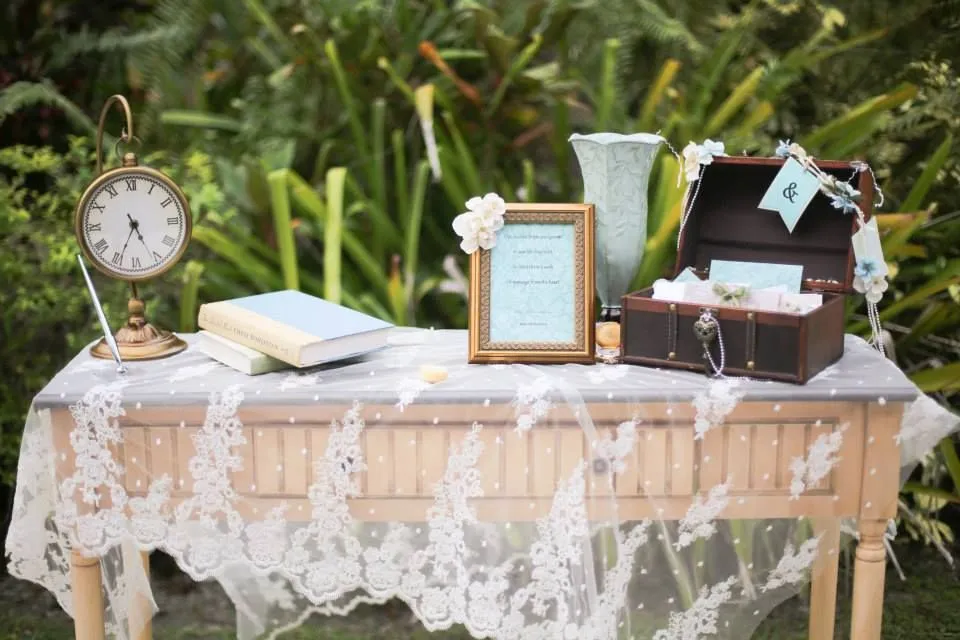 8 Ide Ciamik Masukkan Unsur Vintage ke Detail Pernikahan. Timeless dan Elegan! 11
