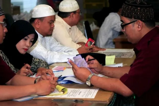 5 Perbedaan Antara Zakat Fitrah dan Zakat Mal. Jangan Keliru, ya! 7 perbedaan zakat fitrah dan zakat mal