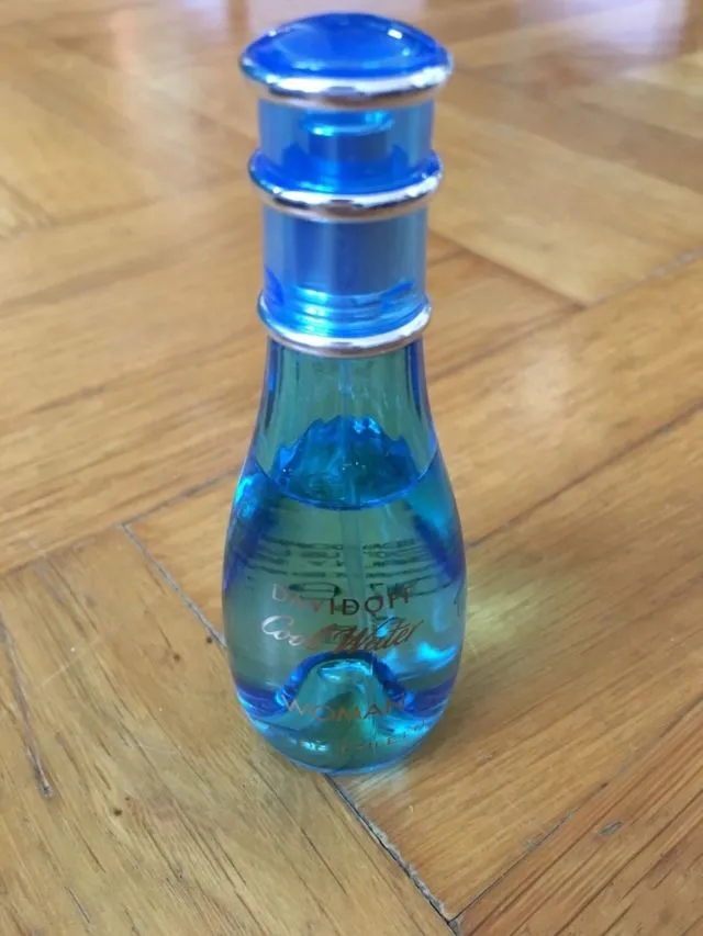 9 Parfum Refill Termurah Buat Cowo & Cewe 17 parfum isi ulang pria