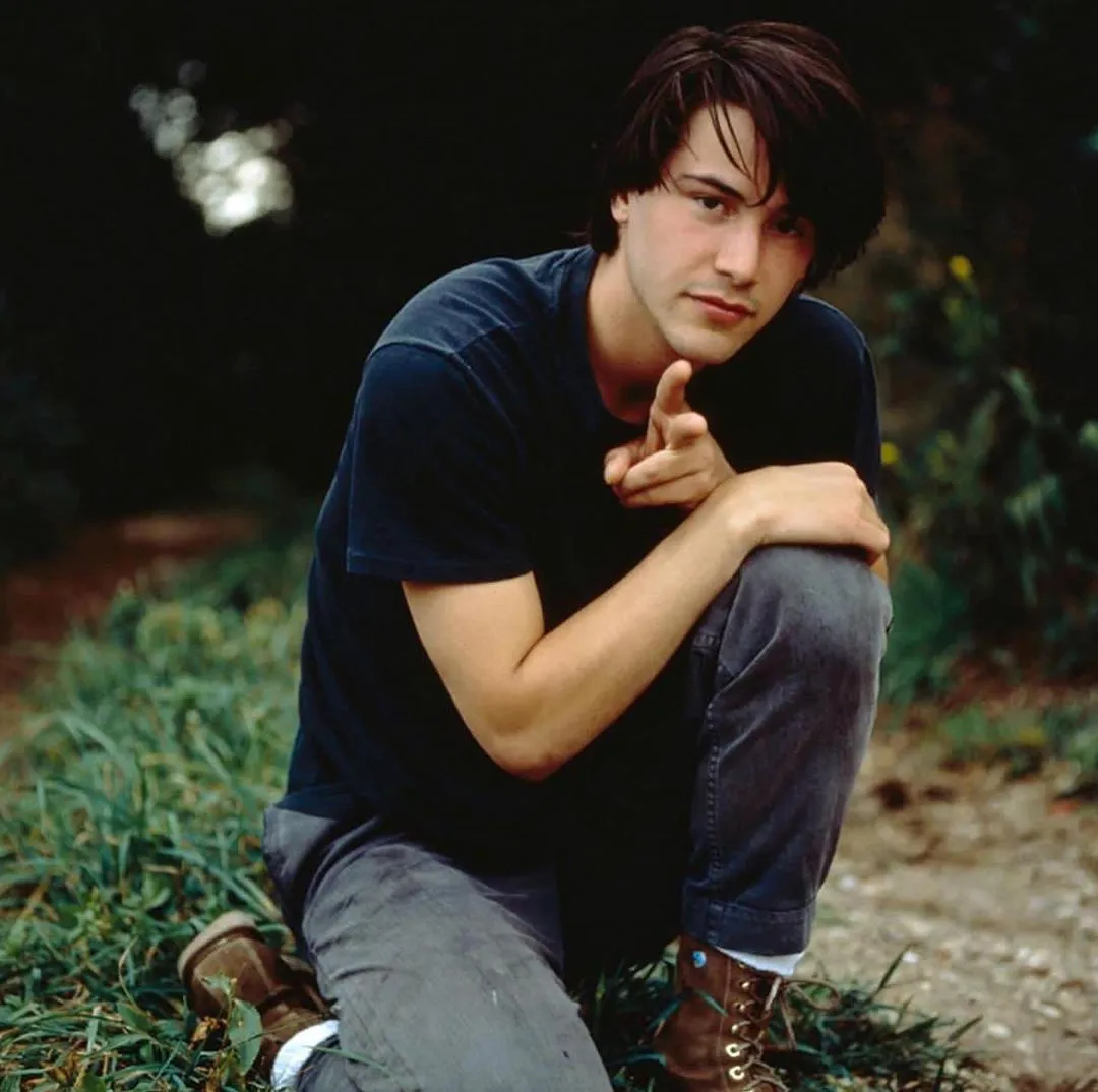 7+ Potret Keanu Reeves 30 Tahun Lalu. Ketampanannya Memang Tak Berkurang Sama Sekali~ 10