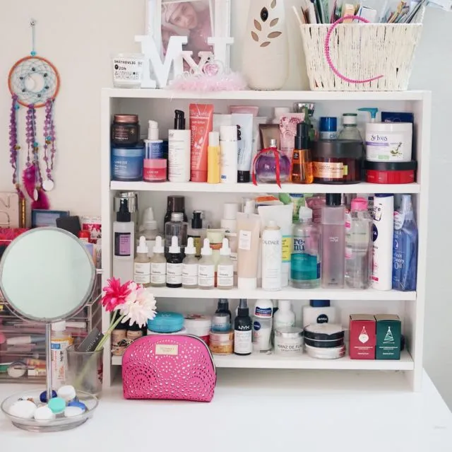 10 Dekorasi Kamar Aesthetic Sempit Sederhana ala Pinterest 20