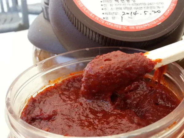 8 Jenis Bumbu Inti yang Jadi Rahasia Keunikan Makanan Khas Korea. Pedas-Asam Semua Ada 9