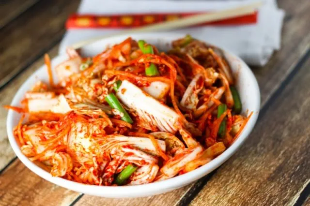 6 Khasiat Kimchi, Meski Rasanya Asam Tapi Banyak Manfaatnya 10