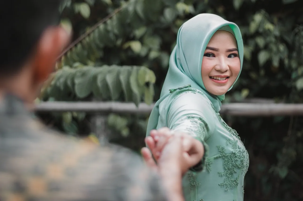 Sensasi Jatuh Cinta Bisa Pengaruhi Konsentrasi dan Ketajaman Pendengaran. Begini Penjelasannya