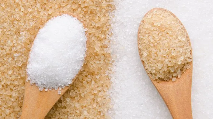 6 Manfaat Brown Sugar yang Kalorinya Lebih Rendah dari Gula Pasir. Aman Buat Diet nih!