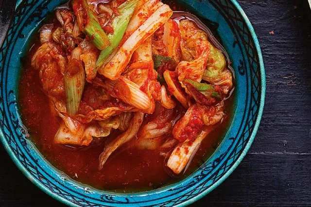 6 Khasiat Kimchi, Meski Rasanya Asam Tapi Banyak Manfaatnya 12