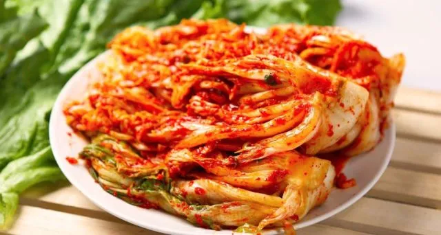 6 Khasiat Kimchi, Meski Rasanya Asam Tapi Banyak Manfaatnya 7