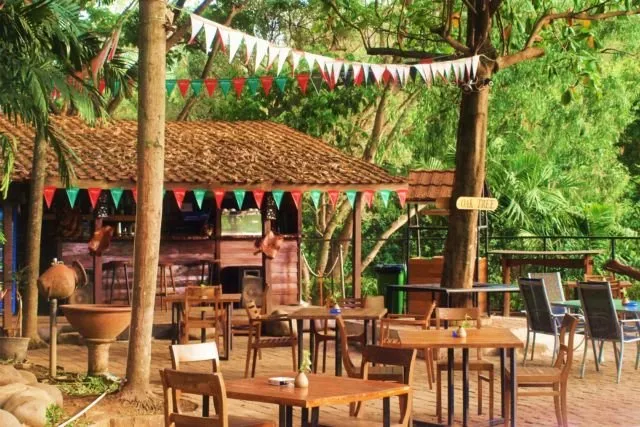 7 Hotel Terbaik untuk Staycation di Semarang 17