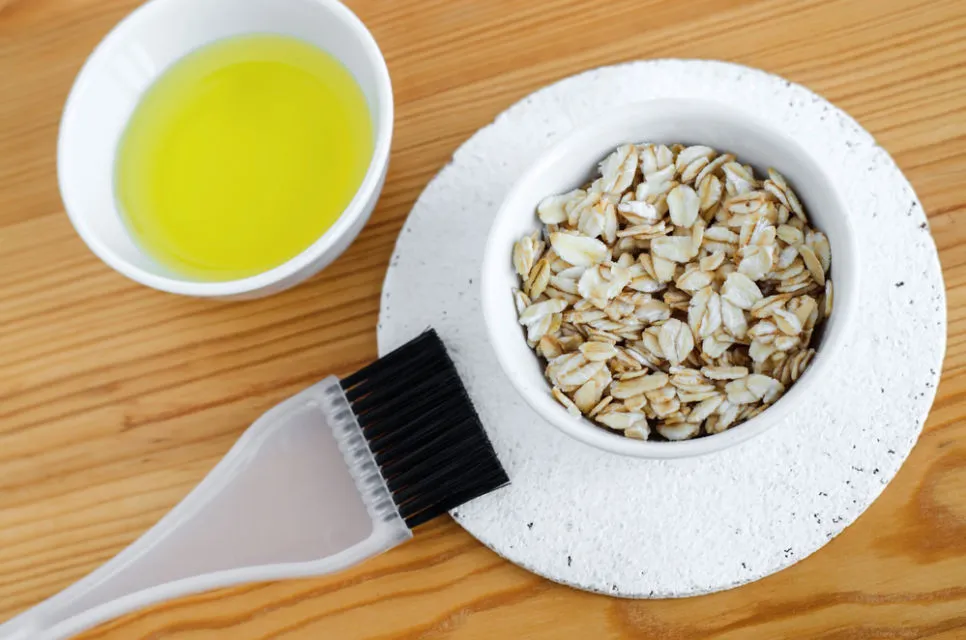 8 Cara Meracik Masker Oatmeal untuk Redakan Jerawat. Mudah dan Hemat! 12 cara membuat masker oatmeal untuk kulit berminyak