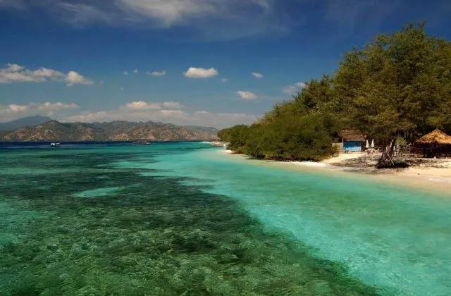 10 Destinasi Wisata Madura yang Harus Kamu Datangi. Memesona! 12