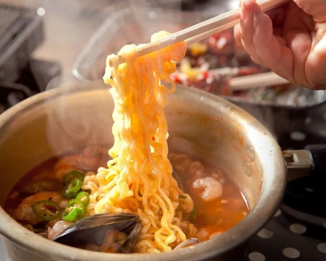 5 Resep Makanan Korea yang Bisa dibuat Sendiri 10
