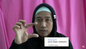 Baru Pamit 2 Hari Udah Balik Lagi, Denny Cagur Parodikan Vlog Ria Ricis yang Katanya Mau Vakum