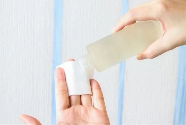 Mengenali Jenis Alkohol dalam Skincare yang Aman Untuk Kulit 6