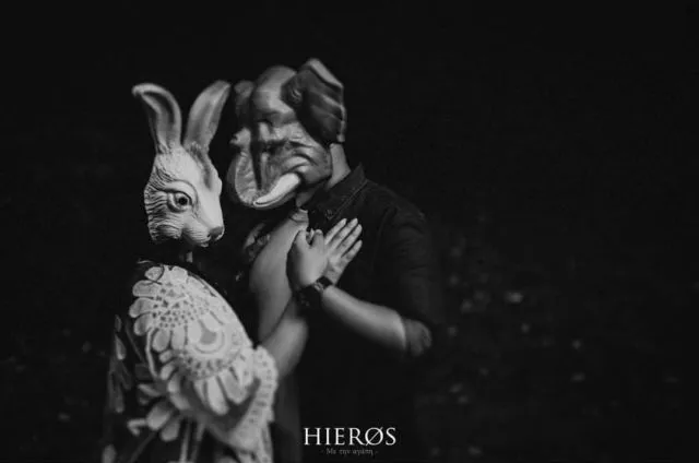 11+ Ide Foto Prewedding Casual Hitam Putih 21